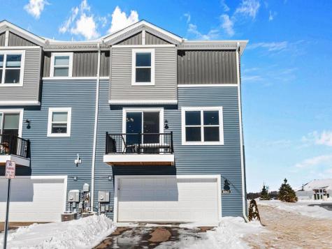 6662 Wildflower Way Minnetrista MN 55331