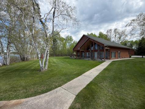 1377 Riverside Drive NW Baudette MN 56623