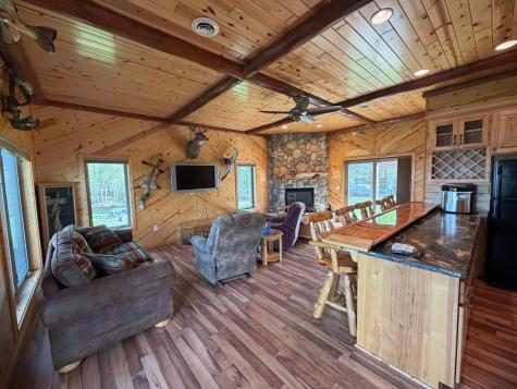 1377 Riverside Drive NW Baudette MN 56623
