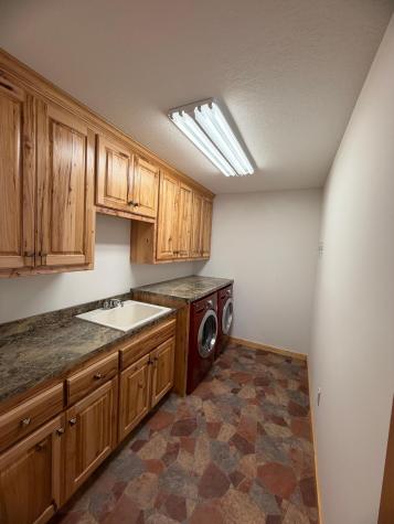 1377 Riverside Drive NW Baudette MN 56623