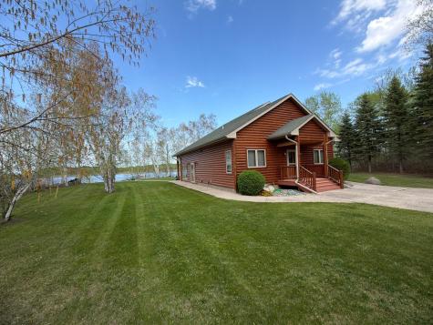 1377 Riverside Drive NW Baudette MN 56623