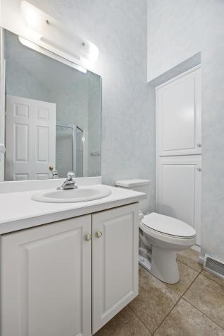 1059 Sommerset Place West Fargo ND 58078