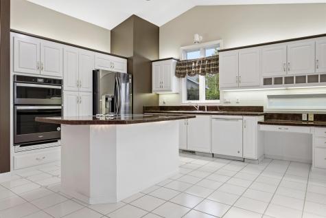 1059 Sommerset Place West Fargo ND 58078