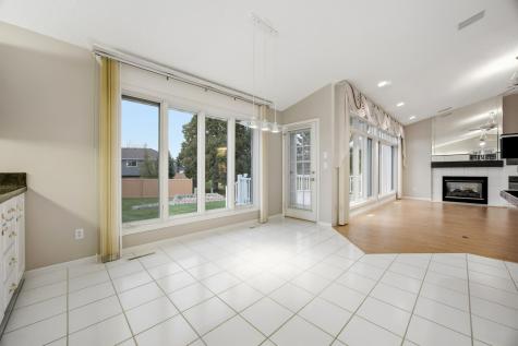 1059 Sommerset Place West Fargo ND 58078