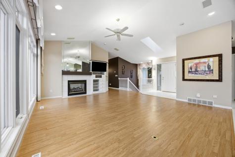 1059 Sommerset Place West Fargo ND 58078