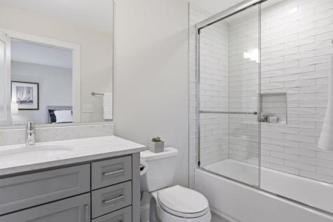 1774 Girard Avenue S Minneapolis MN 55403