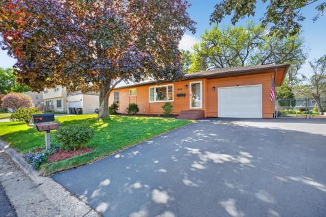 2046 Diffley Road Eagan MN 55122