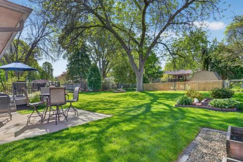 2046 Diffley Road Eagan MN 55122