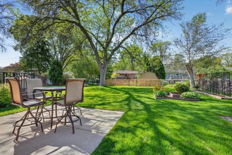 2046 Diffley Road Eagan MN 55122