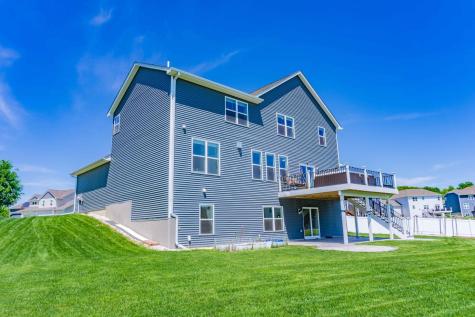 1407 Ironwood Court Carver MN 55315