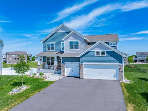 1407 Ironwood Court Carver MN 55315