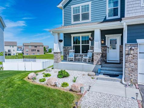 1407 Ironwood Court Carver MN 55315