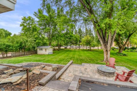 97 19 Avenue N Fargo ND 58102