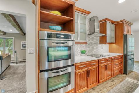 97 19 Avenue N Fargo ND 58102