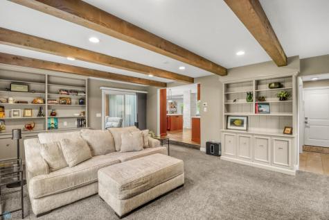 97 19 Avenue N Fargo ND 58102