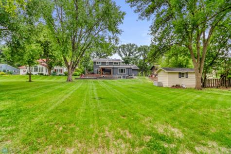 97 19 Avenue N Fargo ND 58102