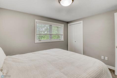 97 19 Avenue N Fargo ND 58102