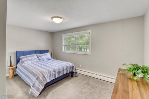 97 19 Avenue N Fargo ND 58102