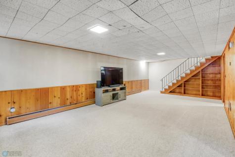 97 19 Avenue N Fargo ND 58102