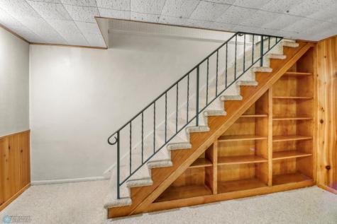 97 19 Avenue N Fargo ND 58102