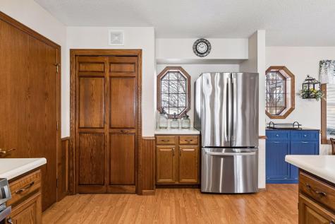 48937 N Shore Road Waterville MN 56096