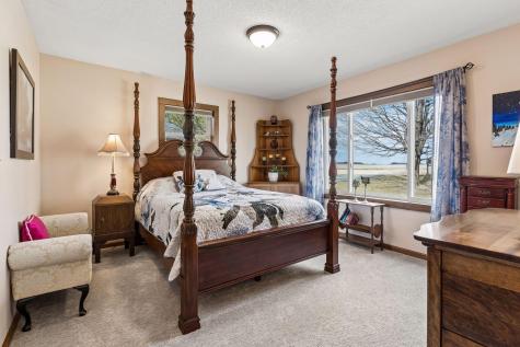 48937 N Shore Road Waterville MN 56096