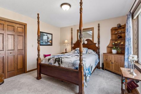 48937 N Shore Road Waterville MN 56096