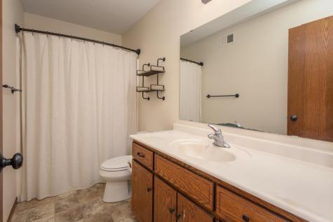1803 Jasmine Drive Alexandria MN 56308