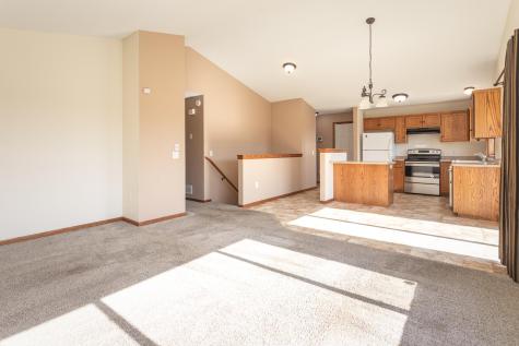 1803 Jasmine Drive Alexandria MN 56308
