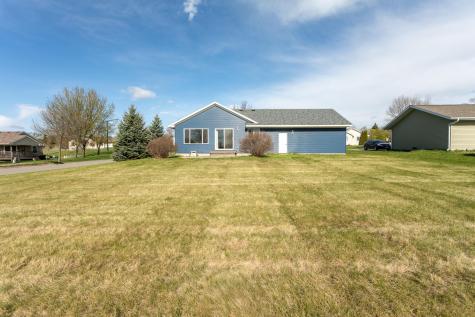 1803 Jasmine Drive Alexandria MN 56308