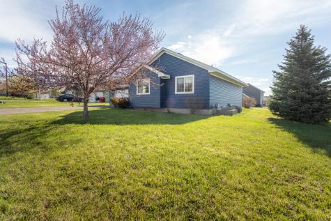 1803 Jasmine Drive Alexandria MN 56308
