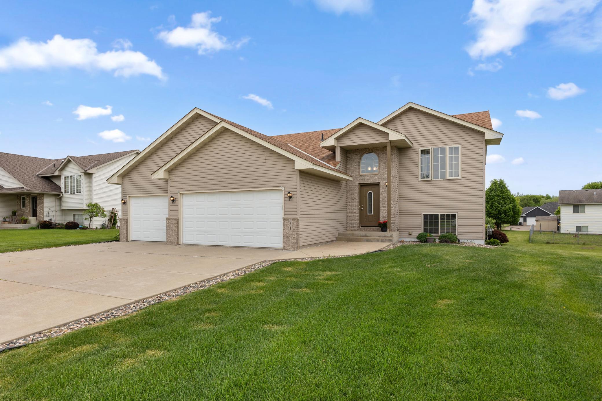 831 Beech Lane S Annandale MN 55302