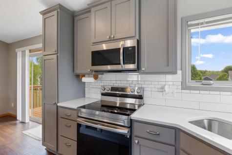 831 Beech Lane S Annandale MN 55302