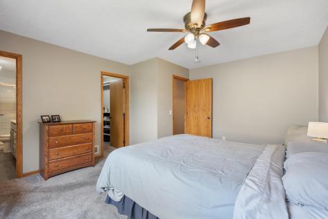 831 Beech Lane S Annandale MN 55302