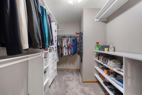 831 Beech Lane S Annandale MN 55302