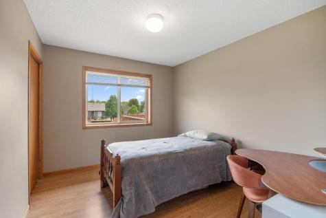 831 Beech Lane S Annandale MN 55302