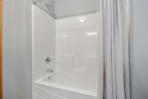831 Beech Lane S Annandale MN 55302