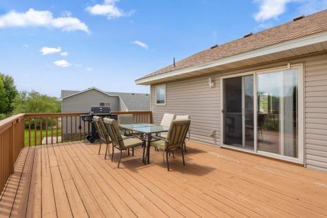 831 Beech Lane S Annandale MN 55302