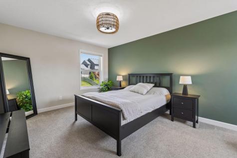 19702 Henning Avenue Lakeville MN 55044