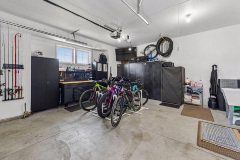 19702 Henning Avenue Lakeville MN 55044