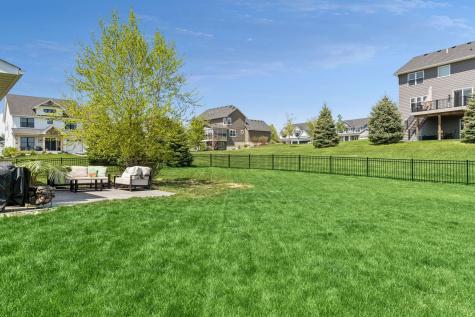 19702 Henning Avenue Lakeville MN 55044