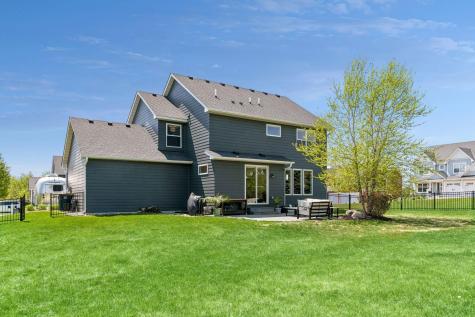 19702 Henning Avenue Lakeville MN 55044