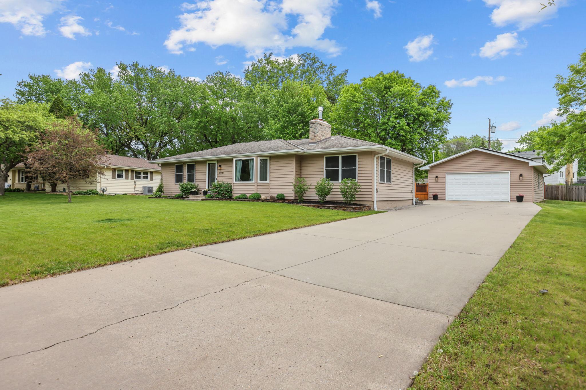 10101 Harrison Road Bloomington MN 55437