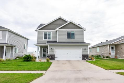 5752 58th Street S Fargo ND 58104