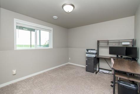 5752 58th Street S Fargo ND 58104