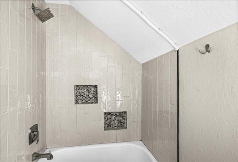 520 7th Avenue Two Harbors MN 55616