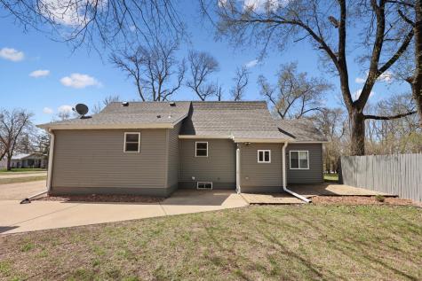 216 N Casey Street Darwin MN 55324