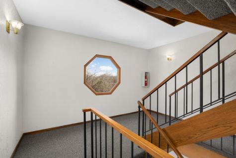 4185 Hilltop Point Eagan MN 55123