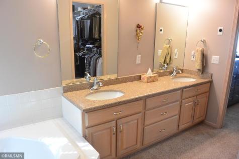 105 Hennepin Avenue N Glencoe MN 55336