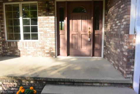 105 Hennepin Avenue N Glencoe MN 55336